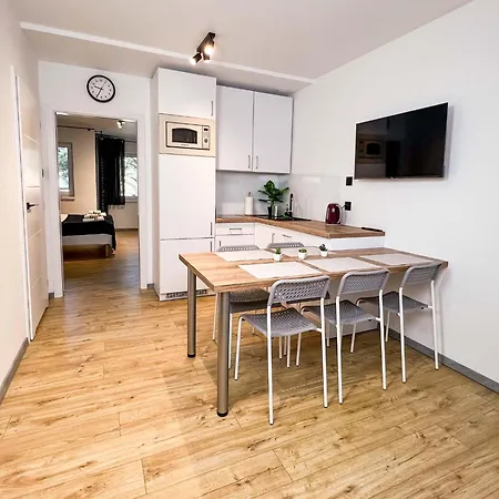 Apartament Rajska Plaza Basen Odkryty Brodziki Basen Kryty Plac Zabaw Animacje Poddąbie