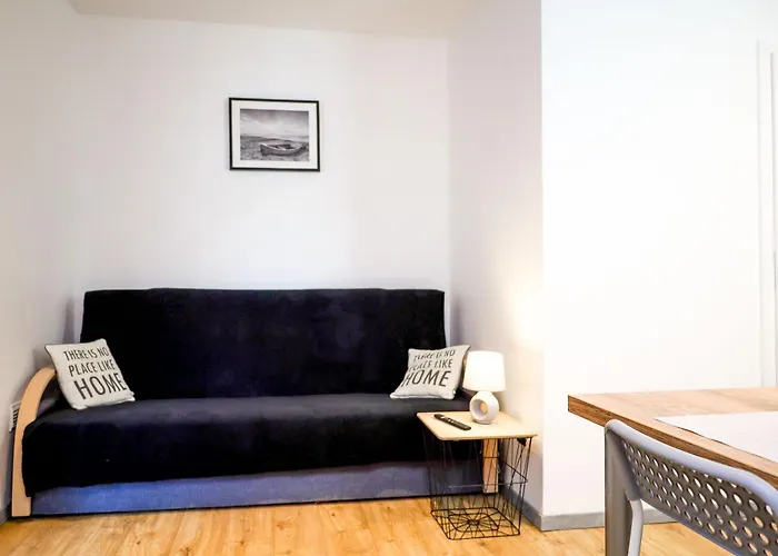 Rajska Plaza Basen Odkryty Brodziki Basen Kryty Plac Zabaw Animacje Daire *