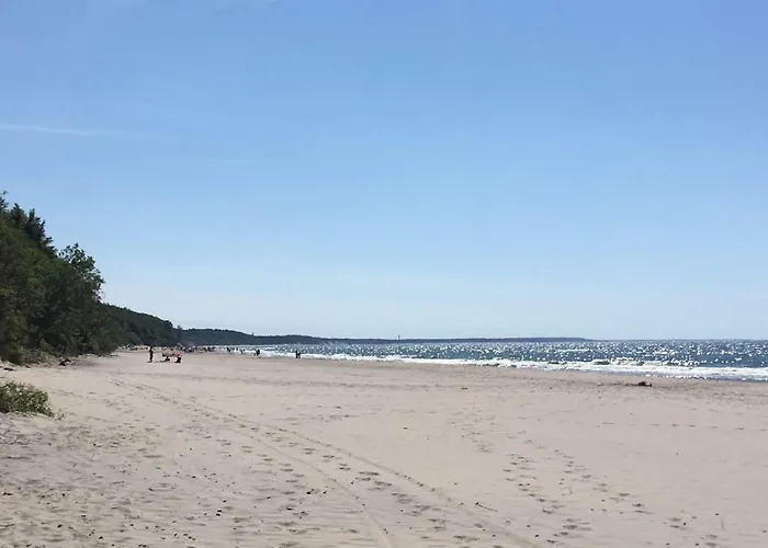 Rajska Plaza Basen Odkryty Brodziki Basen Kryty Plac Zabaw Animacje Daire